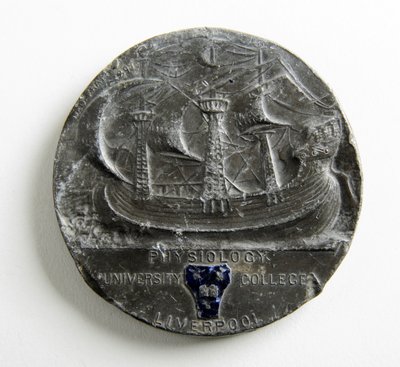 Liverpool University George Holt medaille voor Fysiologie door George James Frampton