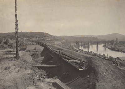 Verdedigingen van de Etawah-brug, 1860s door George N. Barnard