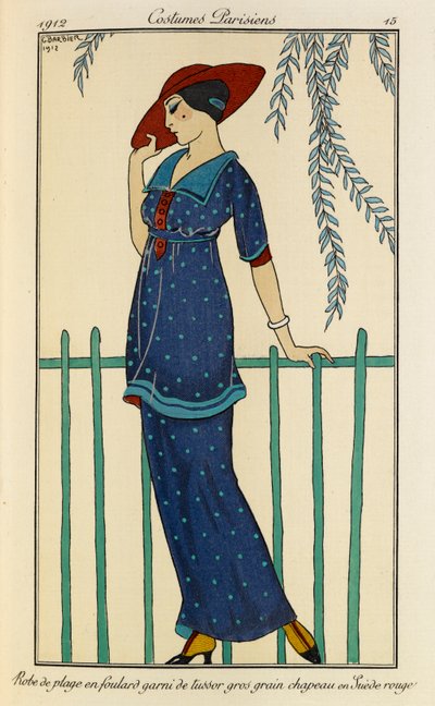 Robe de plage en foulard garni de tussor gros grain chapeau en Suède rouge. Costumes Parisiens no.15. Vrouw draagt een strandjurk en een ruwe zijden sjaal afgezet met grosgrain in gevlekt blauw en een rode hoed. door Georges Barbier