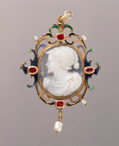 Cameo hanger met afbeelding van de buste van een bebaarde generaal door German School