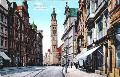 Ansichtkaart die de Karolinenstrasse in Augsburg afbeeldt, c.1910 door German School