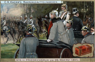 De militaire troepen van het Pruisische leger marcheerden voor kanselier Otto von Bismarck (1815-1898) op 26 maart 1895 in Friedrichsruh, Duitsland. Chromolithografie, eind 19e eeuw door German School