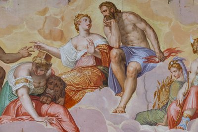 Juno, Jupiter, Cybele liggend op wolken, boven architectonische ruïnes, detail van de Kamer van Olympus, ca.1557 door Giambattista Zelotti