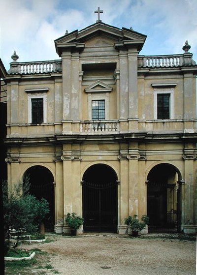 Gevel van de kerk, gebouwd ca. 1625 door Gian Lorenzo Bernini