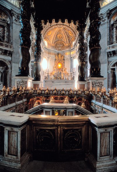 Uitzicht op het baldakijn van het hoofdaltaar ontworpen door Gian Lorenzo Bernini, Sint-Pietersbasiliek in Rome door Gian Lorenzo Bernini