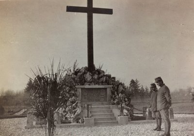 Album "Oorlogsbeelden II": oorlogsmonument in Gradisca door Gigliucci Gigliucci