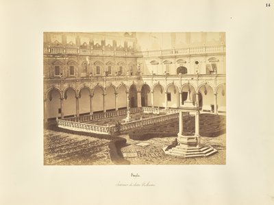 Napels. Interieur van het klooster van St. Martin. door Giorgio Sommer