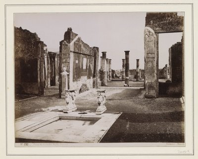 Restanten van het Casa di Cornelia Ruffo in Pompeï door Giorgio Sommer