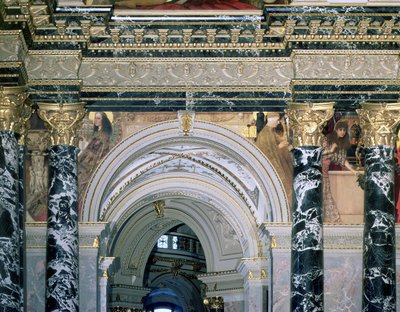 Interieur van het Kunsthistorisches Museum, Wenen, met boog en spandrel decoratie die figuren uitbeelden die de 14e eeuwse Rome en Venetië vertegenwoordigen, 1890-91 door Gustav Klimt