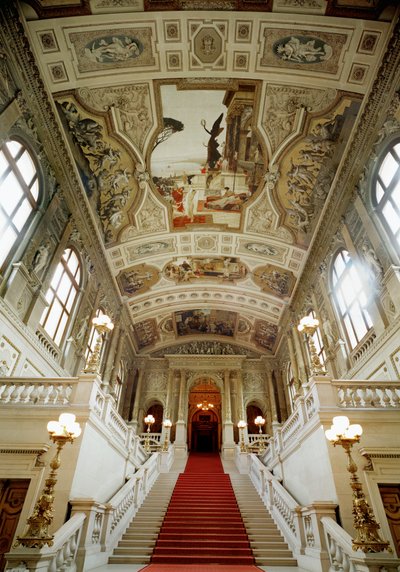 Burgtheater Wenen, trappenhuis (links): Theater in Taormina door Gustav Klimt