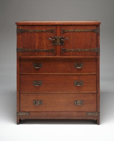 Linnenkist door Gustav Stickley