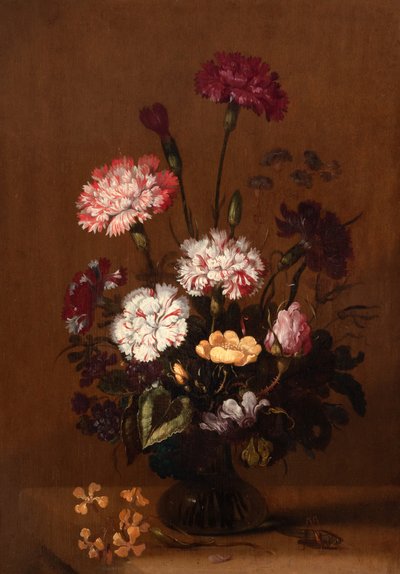 Een stilleven van anjers, rozen en cyclamen in een glazen vaas op een stenen richel met een sprinkhaan door Hans Bollongier