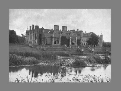 Charlecote Hall, c1900 door Harvey Barton