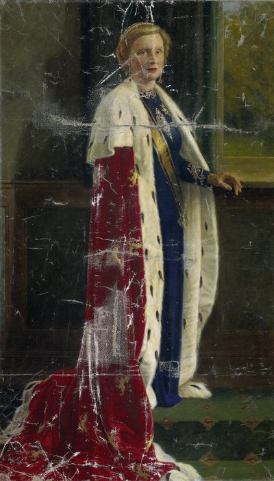 Koningin Juliana der Nederlanden in haar kroningsgewaad door Henricus Rol