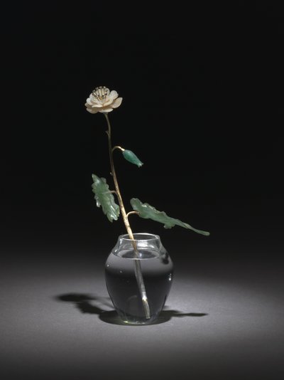 Witte bloem, firma Peter Carl Fabergé door Henrik Wigstrom