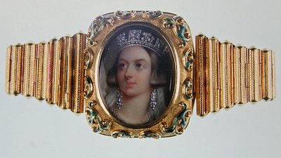 Miniatuur van koningin Victoria in een gouden armband door Henry Bone