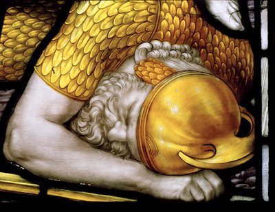 Muncaster, St. Michael, Warrior (detail), Engelen van het oordeel raam door Henry Holiday