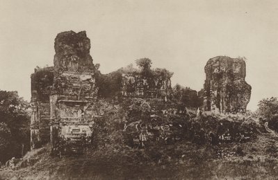 Verwoeste Steden van Ceylon: Jetawanarama, vanuit het Noorden door Henry W. Cave
