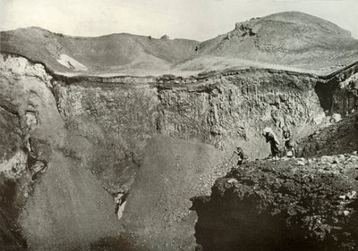 De heilige krater van Fuji-San, 1910 door Herbert Ponting