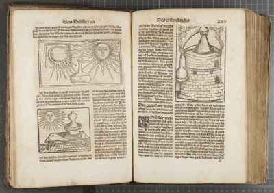 Das Buch zu Distillieren door Hieronymus Brunschwig