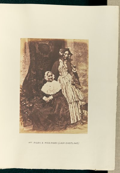 [Mrs. Rigby en Miss Rigby, (Lady Eastlake)]. door Hill and Adamson