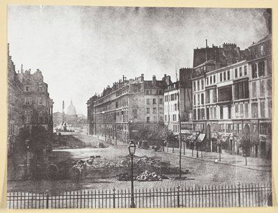 Rue Royale en Resten van de Barricades van 1848 door Hippolyte Bayard