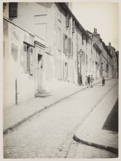 Een straat in Montmartre, Parijs, ca. 1890 door Hippolyte Blancard