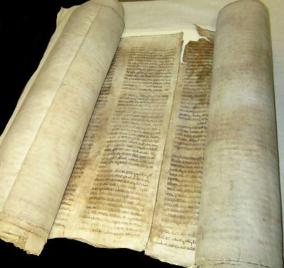 Torahrol van de Joodse gemeenschap in Kaifeng, China door Historical Document