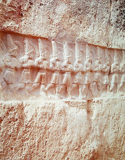 Processie van de gewapende goden door Hittite