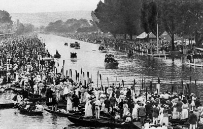 Henley Regatta, Oxfordshire, 6 juli 1912, 1937 door Horace Walter Nicholls