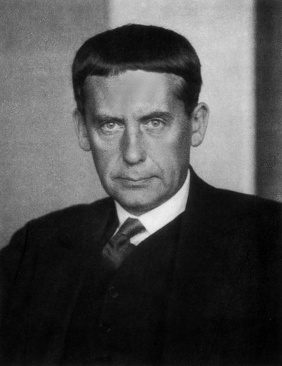 Walter Gropius door Hugo Erfurth