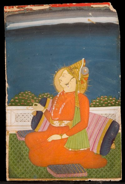 Een bejeweled dignitary, met een gevederde tulband, een lotusknop vasthoudend, zittend op een terras door Indian School