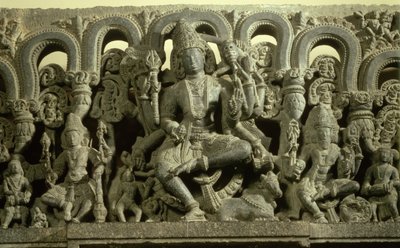 Latei die de Drie-eenheid uitbeeldt: Siva, Brahma en Vishnu, Warangal, Kakatiya door Indian School