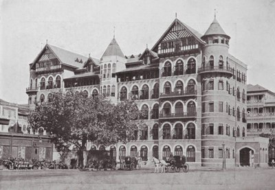 Bombay / Mumbai: De woonkamers van de Royal Bombay Yacht Club (z/w foto) door Indian photographer