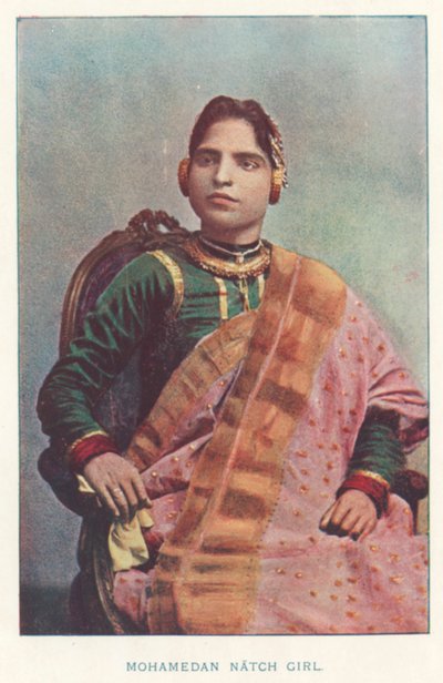 Indiase Inboorlingen: Mohamedaanse Natch Meisje door Indian photographer