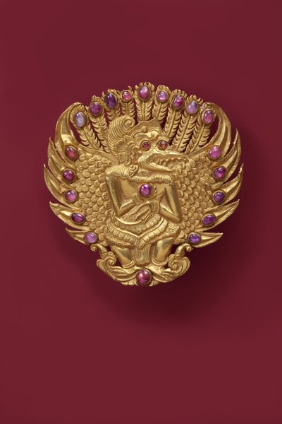 Broche, Bali (goud & robijnen) door Indonesian School