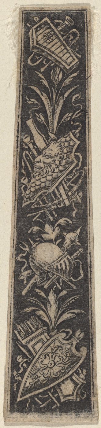 Ornamentplaat met Wapens en Muziekinstrumenten door Italian 18th or 19th Century
