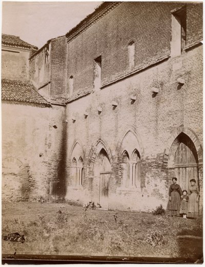Exterieur van de Kapittelzaal, Pomposa abdij, Emilia-Romagna, Italië, foto door Luigi Ricci, Ravenna door Italian Photographer