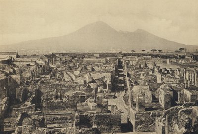 Napels: Pompei, Panorama met Vesuvius door Italian Photographer