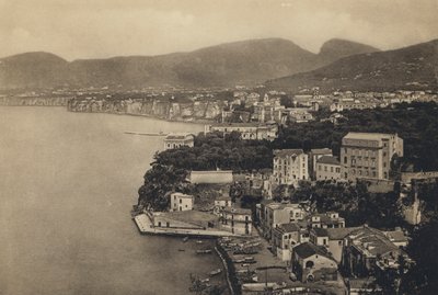 Napels: Sorrento, Panorama Con La Marina Grande door Italian Photographer
