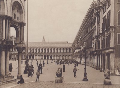Piazza S Marco Dai Leoncini door Italian Photographer