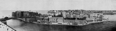 Taranto, Panorama door Italian Photographer