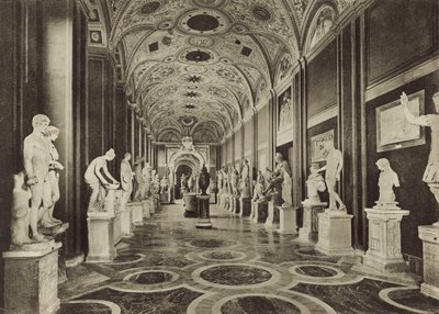 Het Vaticaanmuseum, Het interieur van de Beeldengalerij door Italian Photographer