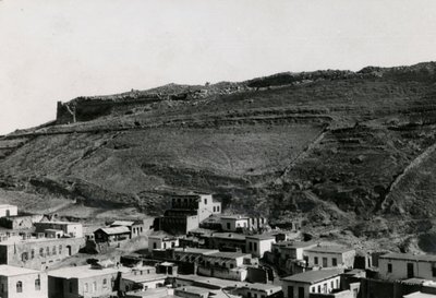 Uitzicht op Hellenistische muren in de noordoostelijke hoek van de Akropolis, Amman, Jordanië door Italian Photographer
