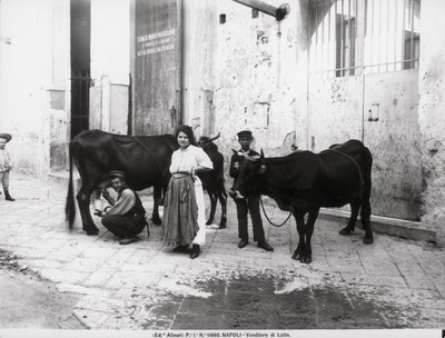 Een melkverkoper, uit Leven in Napels door Italian Photographer Italian Photographer