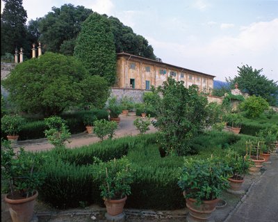Limonaia en tuin, Villa di Celle door Italian School