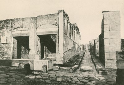 Het gebouw van Eumachia zoals het is (gravure) door Italian School