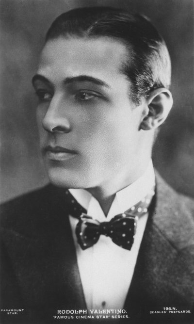 Rudolph Valentino 1895-1926, Italiaanse acteur, bekend als Valentino en ook een vroege popicoon door J. Beagles and Co.