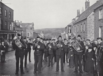Helston Flora Dag, dansen de Furry Dance door J. Benjamin Stone