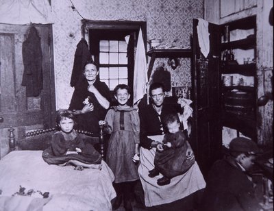 Sloppenwijk, New York City c.1905 (zw/w foto) door Jacob August Riis